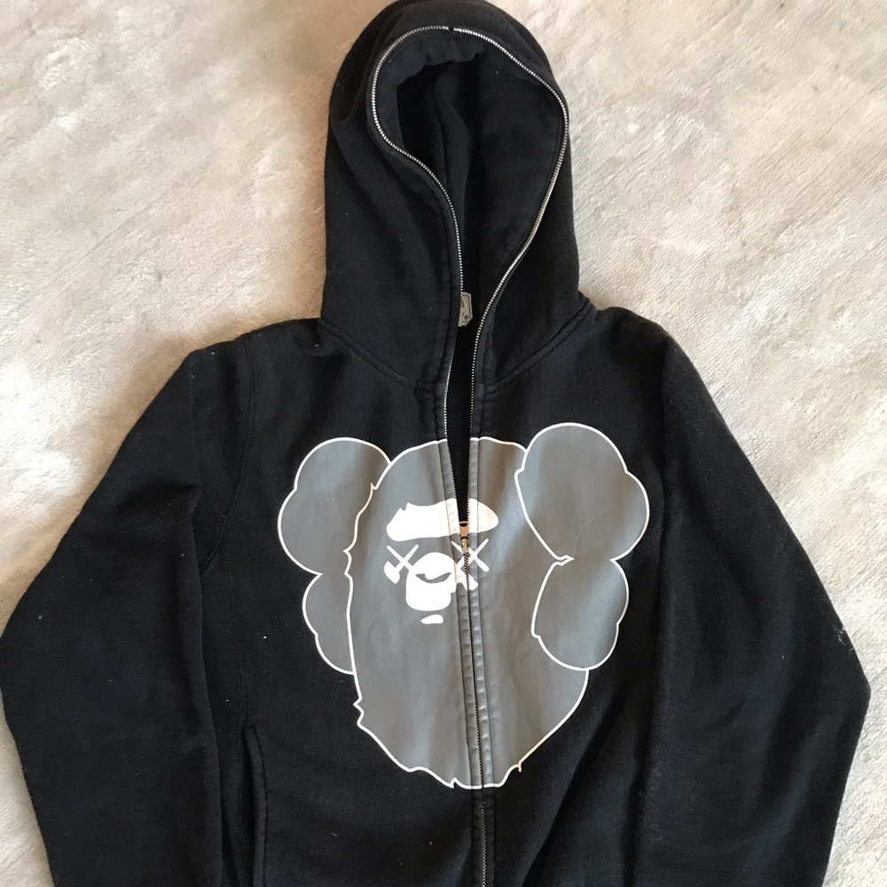 Classic BAPE (Black) zip up hoodie